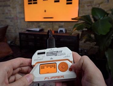 Flipper Video Game Module Turns the Hacking Tool Into a Gaming Handheld