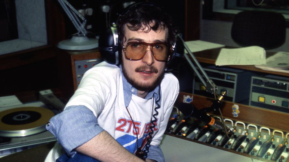 Steve Wright in radio studio