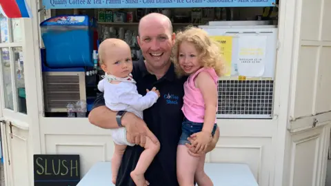 HANDOUT Gary Wright with his two children in Ramsgate