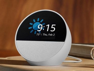 New Amazon Echo Spot Alarm Clock Speaker Offers Better Privacy Features