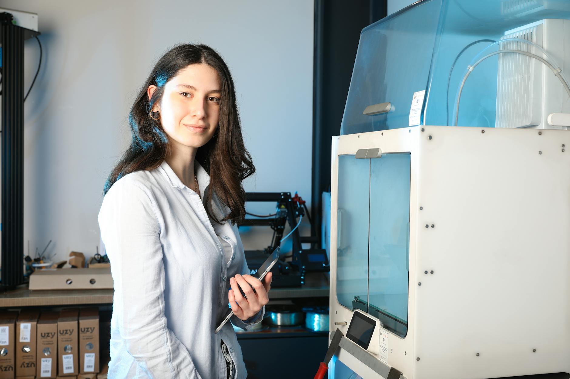 Clean room semiconductor fabrication facility representing quantum hardware manufacturing